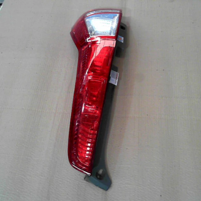 Faro Trasero Derecho Honda Crv 2.4 4X2 LX AUT L/07 5P 2011 3