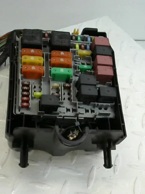 Fusibleras Fiat Mobi Like L/21 5P 2021