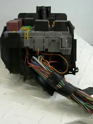 Fusibleras Fiat Mobi Like L/21 5P 2021
