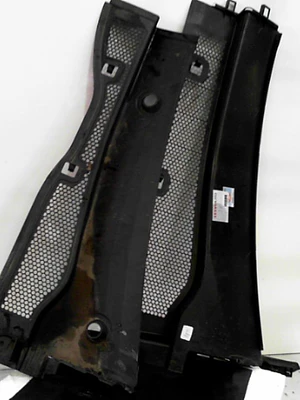 Rejilla Bajo Parabrisa Peugeot 2008 1.6 Allure L/19 5P 2023
