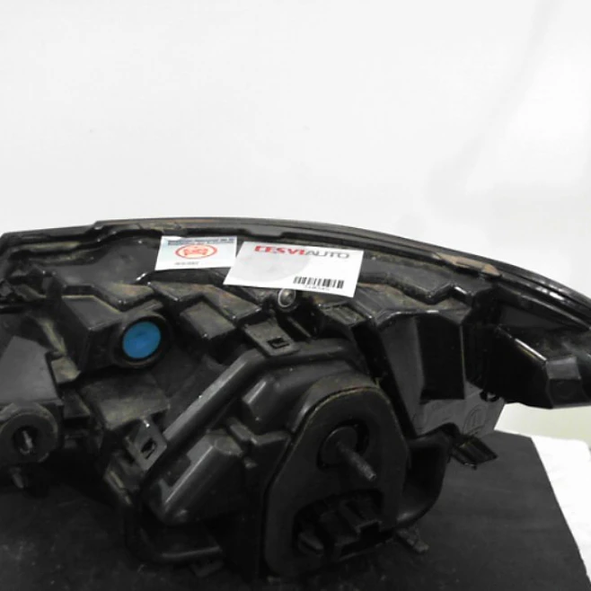 Faro Trasero Izquierdo Peugeot 208 RALLY4 5P 2025 2
