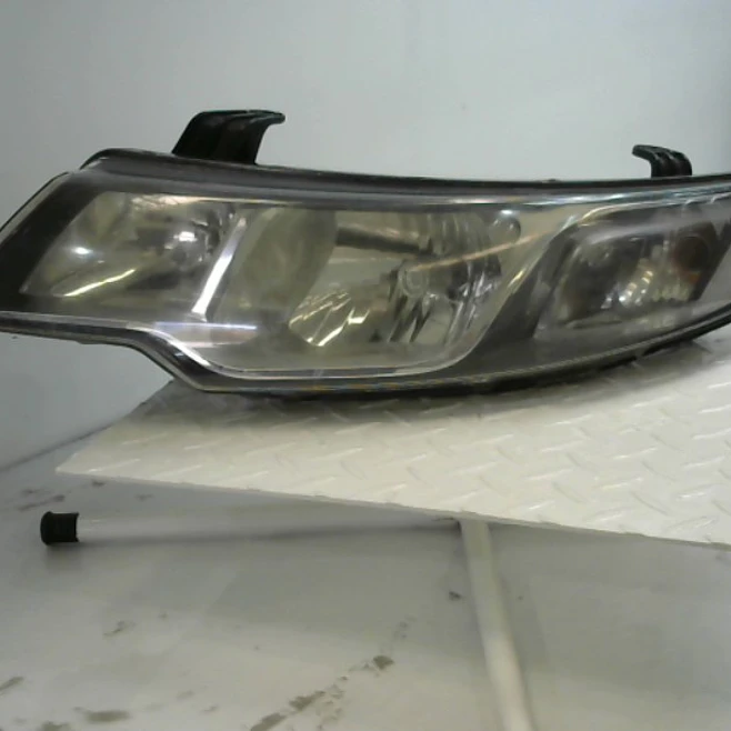 Óptica Izquierda Kia Cerato Koup 2.0 2P 2012 2