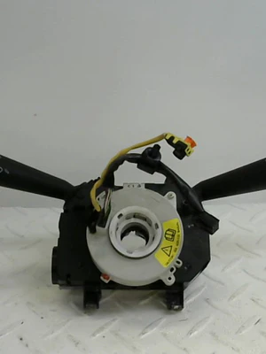 Comando De Luces Y Limpia Parabrisas Fiat Mobi Like L/21 5P 2021