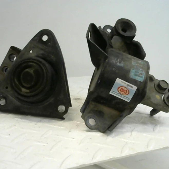 Soportes De Motor Y Caja Kia Cerato Koup 2.0 2P 2012 1