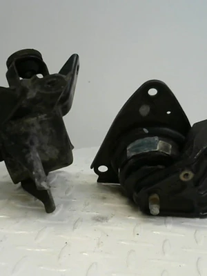 Soportes De Motor Y Caja Kia Cerato Koup 2.0 2P 2012