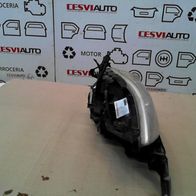 Óptica Izquierda Honda Crv 2.4 4X2 LX AUT L/07 5P 2011 2