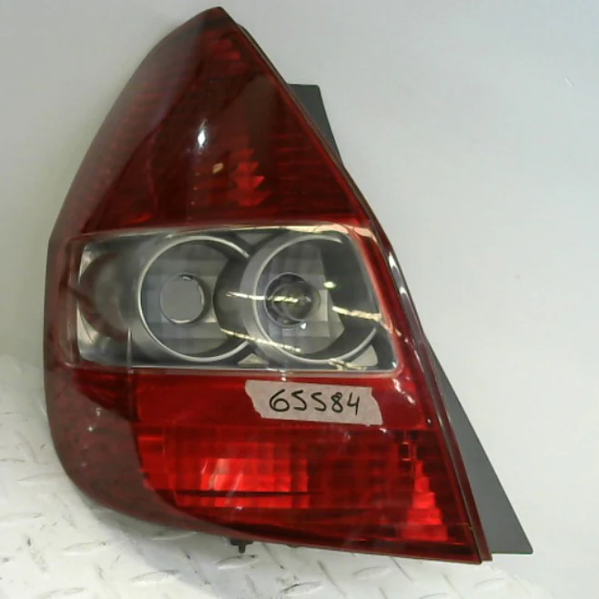 Faro Trasero Izquierdo Honda Fit 1.4 LX 5 PTAS 2008 1