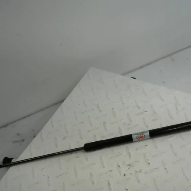 Amortiguador Tapa Baul Izquierdo Mercedes Benz A 200 Blueefficiency Style L/13 5P 2013 1