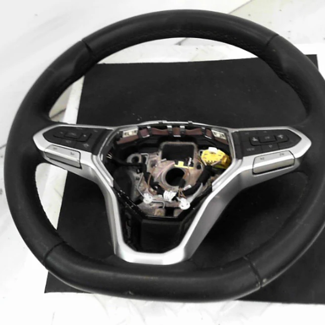 Volante De Direccion Volkswagen Taos 1.4 250 TSI Comfortline TIP. 5P 2021 1