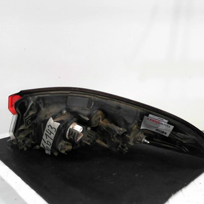 Faro Trasero Izquierdo Toyota Corolla 1.8 SE-G L/20 CVT Hybrid 4P 2020 2
