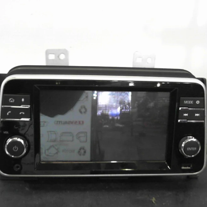 Equipo De Sonido Nissan Kicks 1.6 Sense MT L/22 5P 2025 1