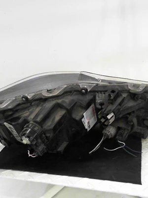 Óptica Izquierda Toyota Corolla 1.8 SE-G L/20 CVT Hybrid 4P 2020