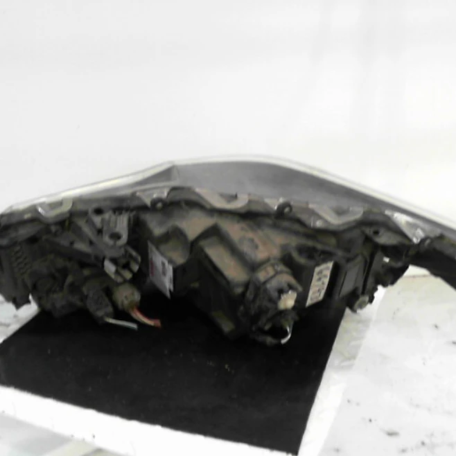 Optica Derecha Toyota Corolla 1.8 SE-G L/20 CVT Hybrid 4P 2020 1