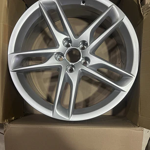 LLANTA AUDI Q5