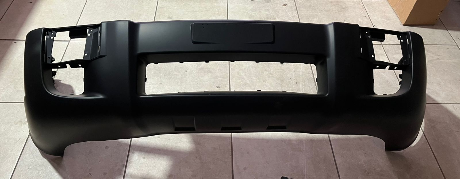 PARACHOQUE HYUNDAI TUCSON 1