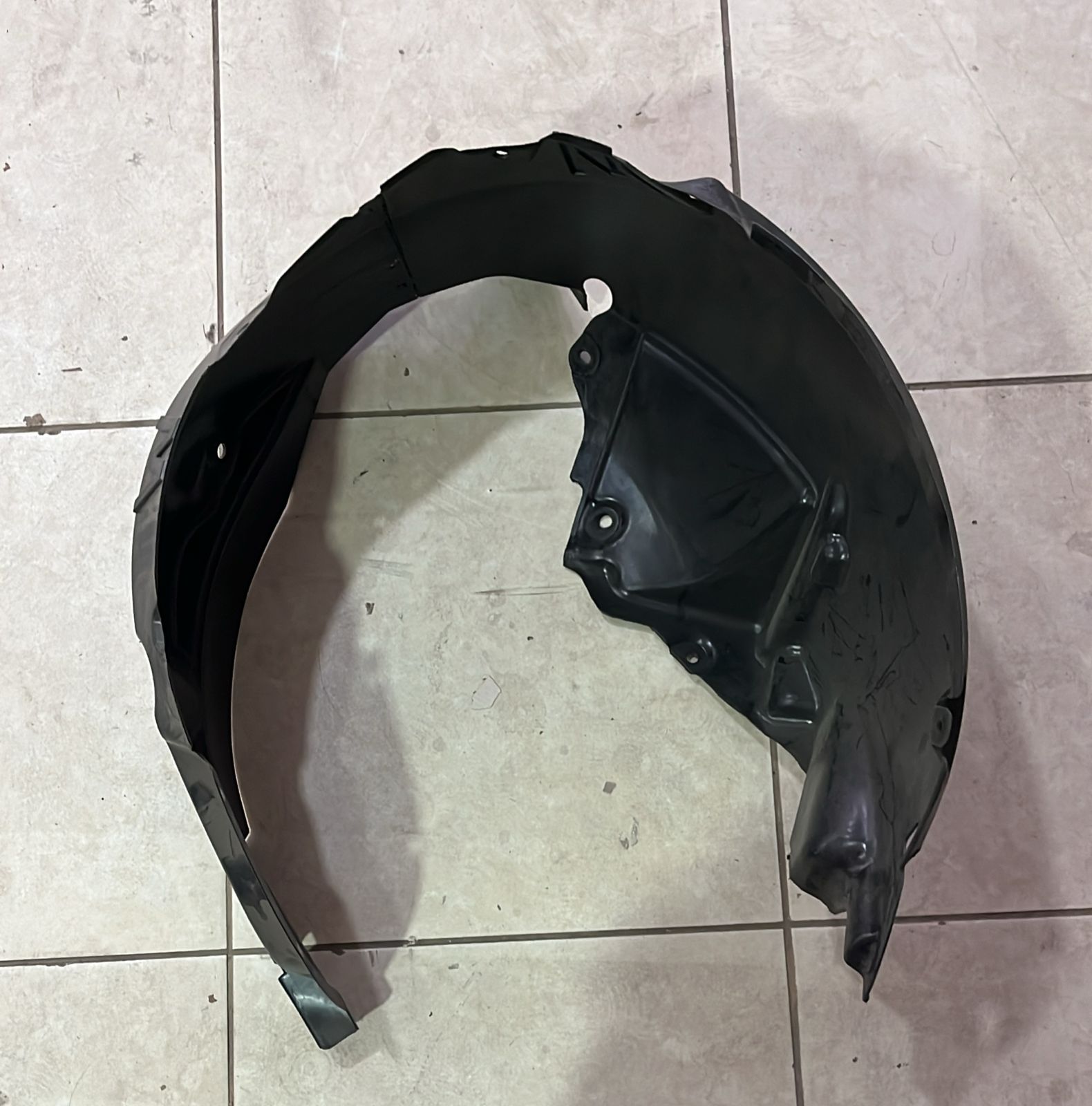 GUARDAFANGO HYUNDAI TUCSON 1