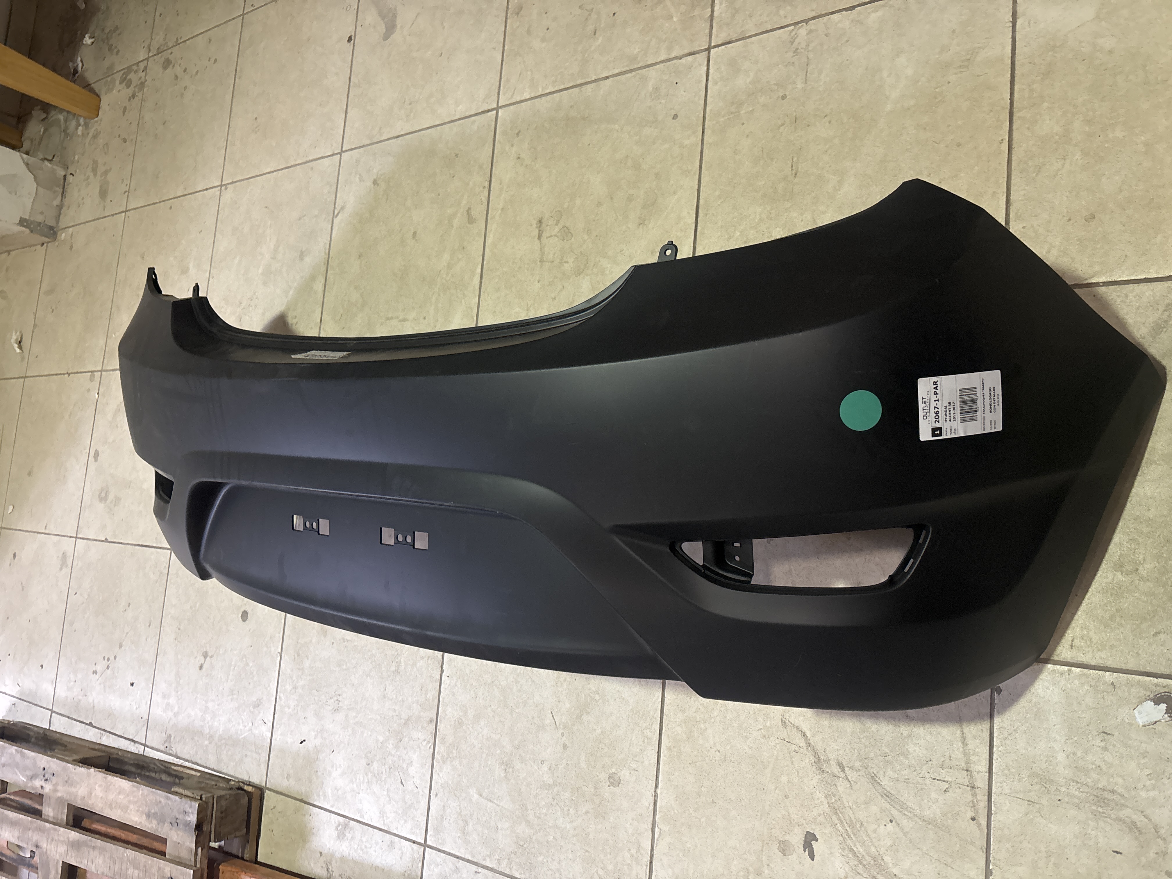 PARACHOQUE HYUNDAI ACCENT RB 1