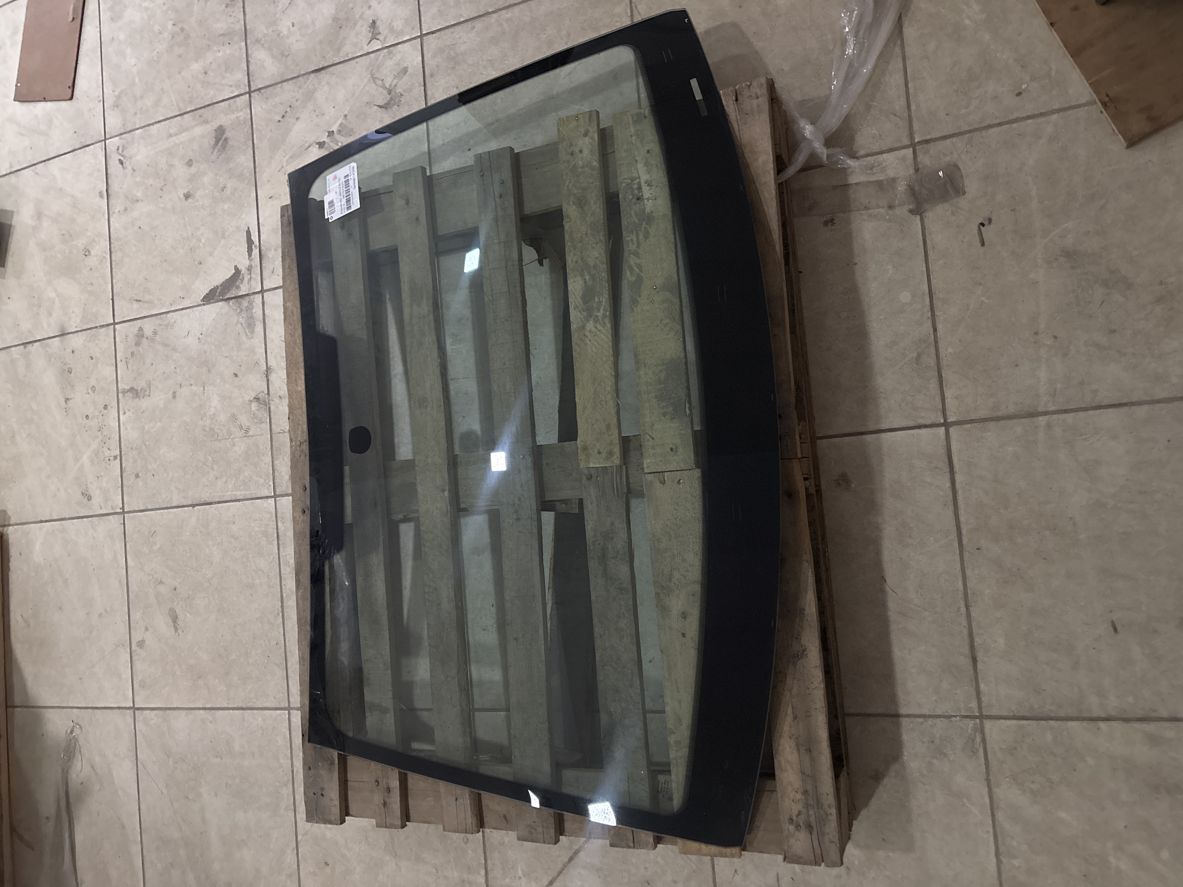 VIDRIO PARABRISAS CITROEN C-ELYSEE 1