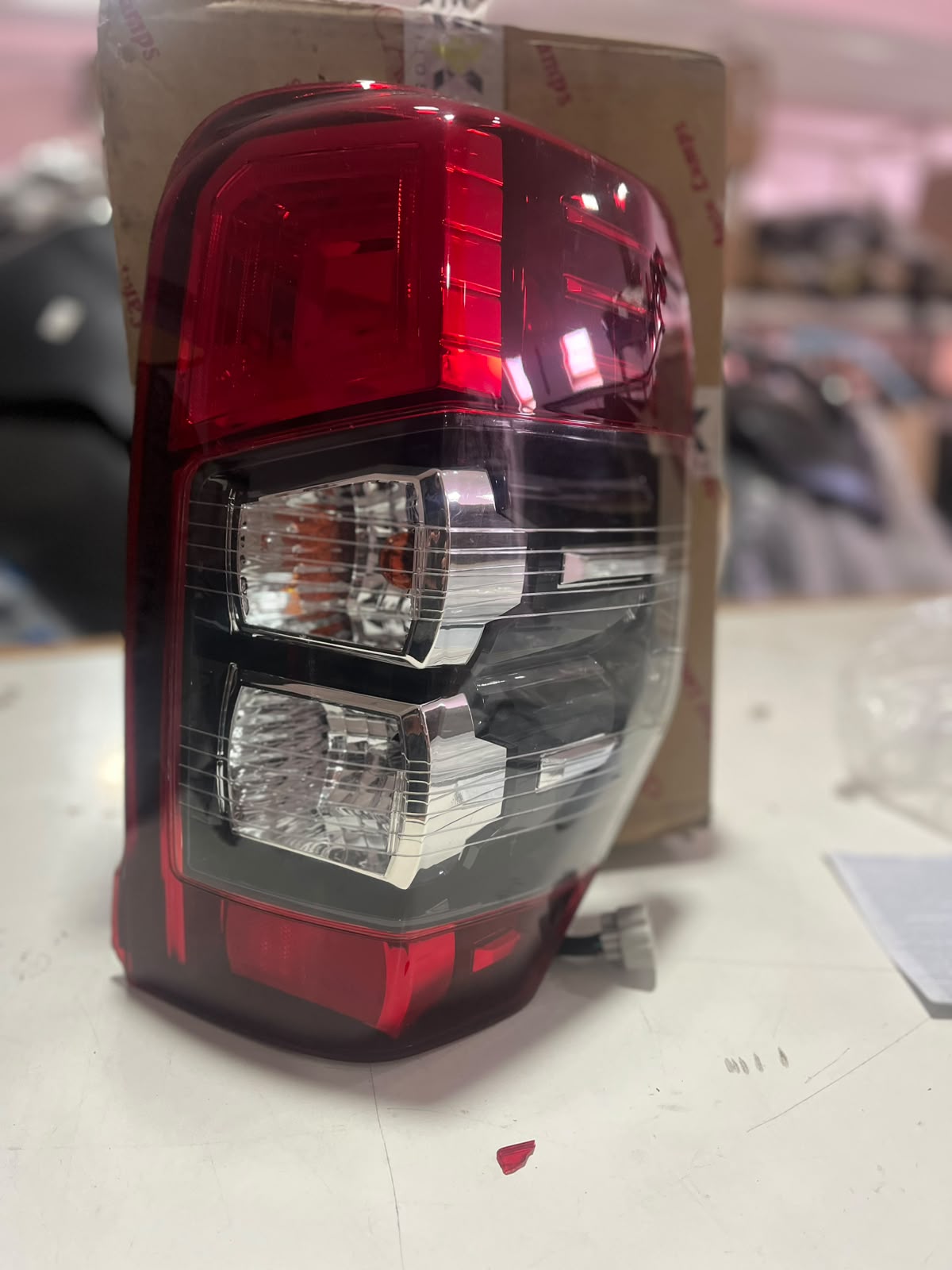 FOCO MITSUBISHI L200/ TRITON 1