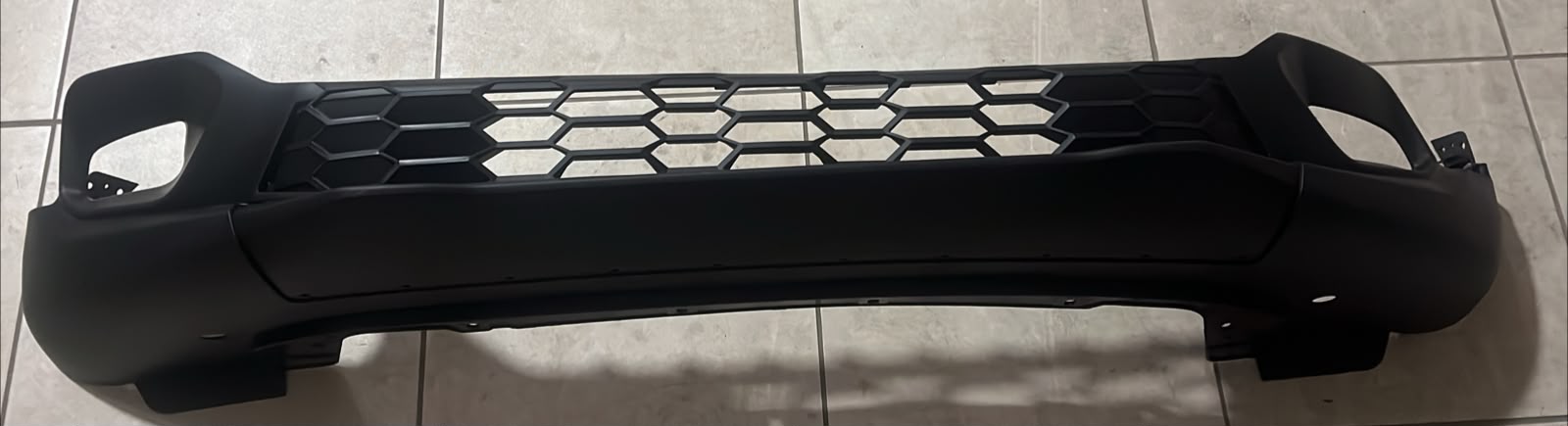 PARACHOQUE RAM 700 1