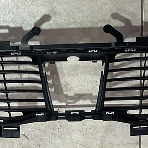 REJILLA PEUGEOT 2008