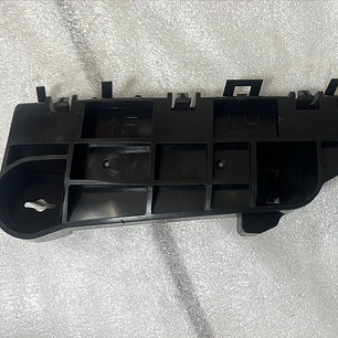 SOPORTE NISSAN MARCH