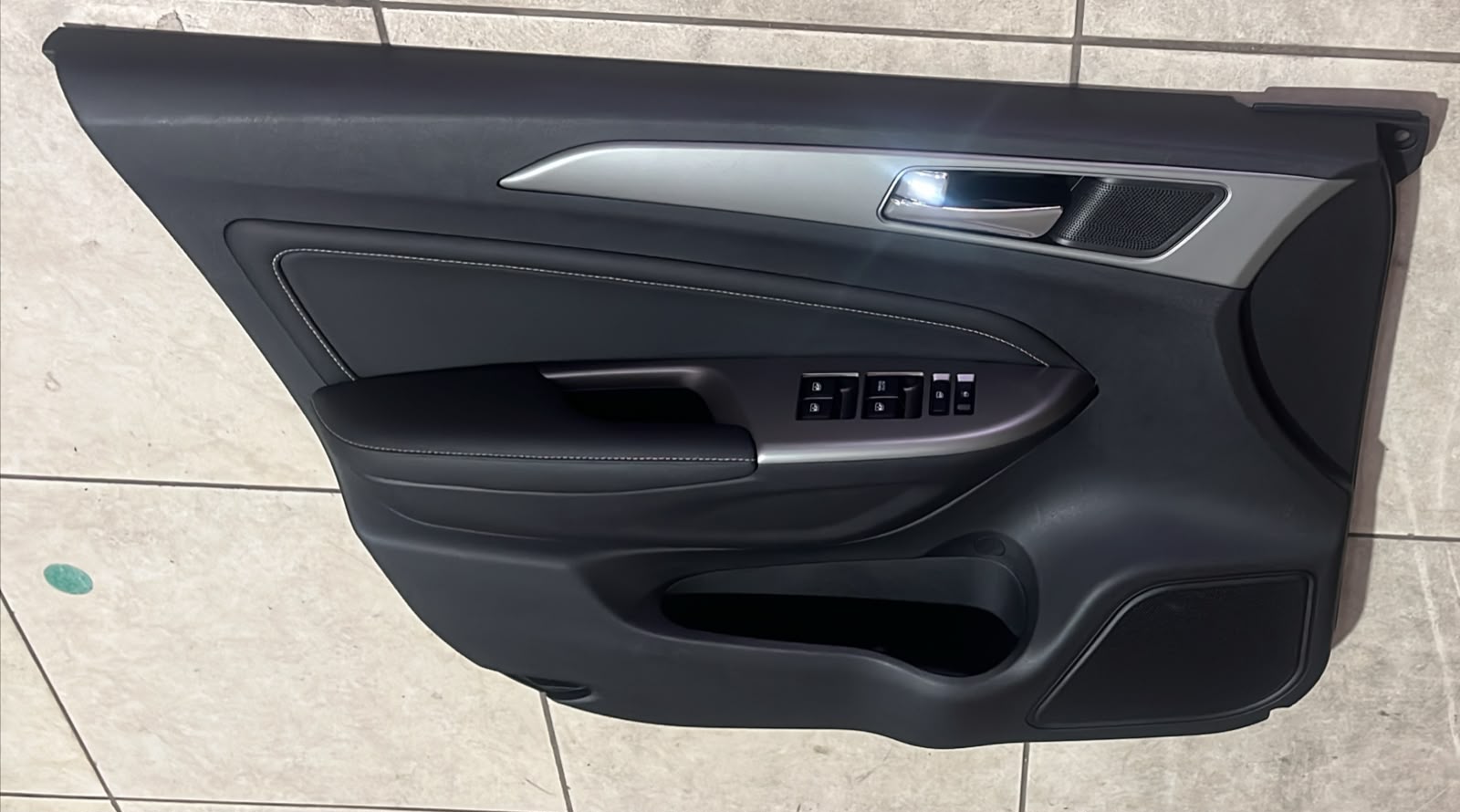 TAPIZ CHANGAN CS35 1