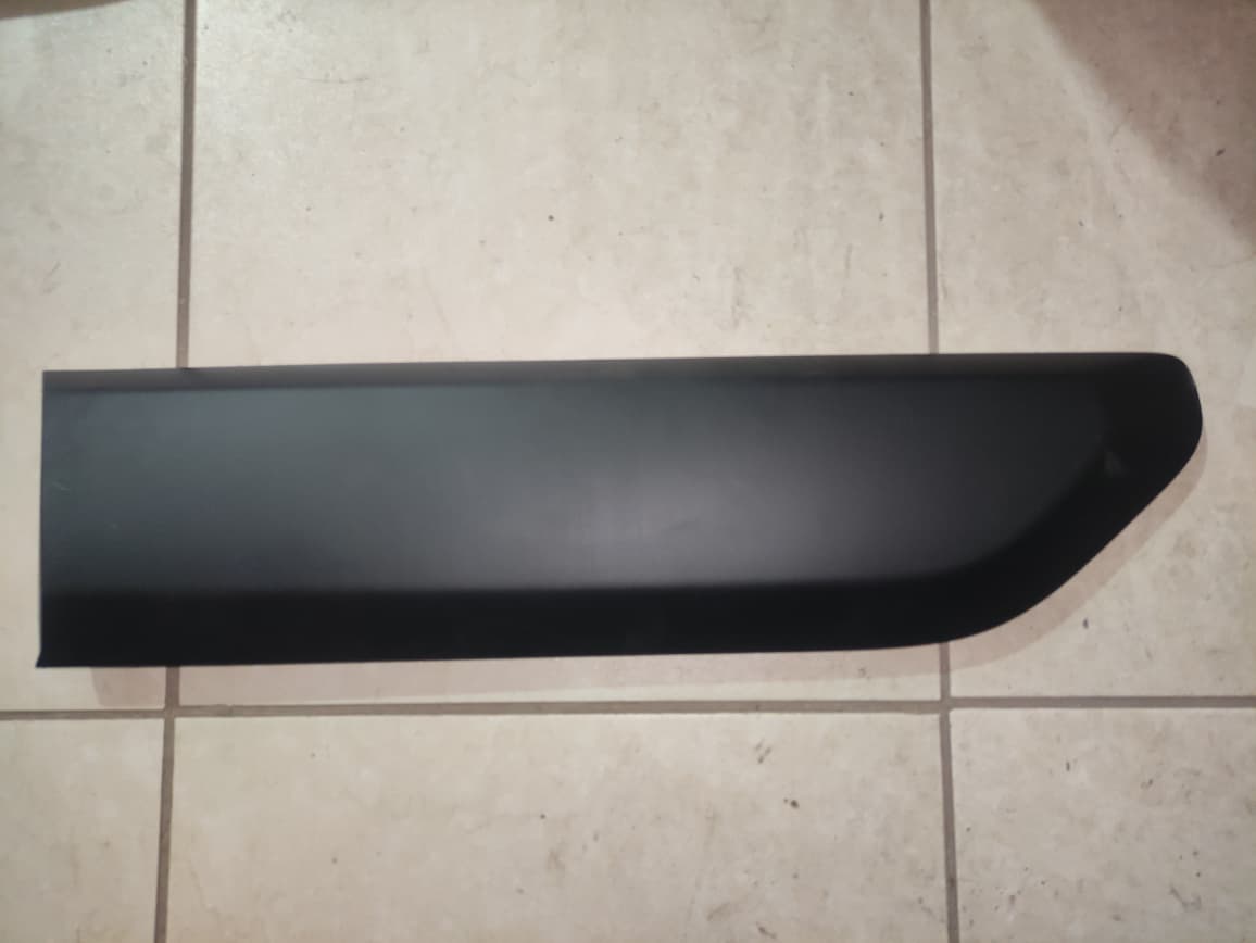 MOLDURA PEUGEOT/CITROEN/FIAT PARTNER/BERLINGO/FIORINO 1