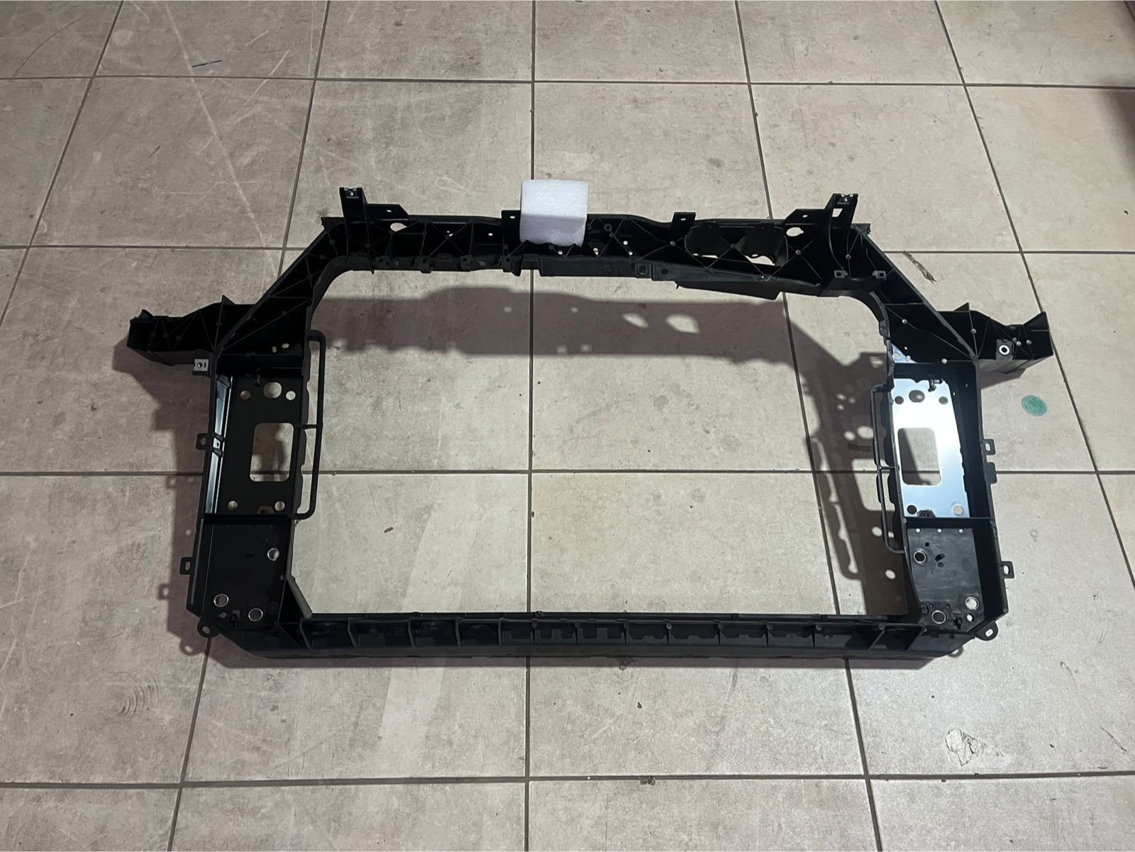 FRONTAL SSANGYONG TIVOLI 1