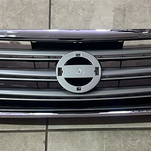 MÁSCARA NISSAN SENTRA