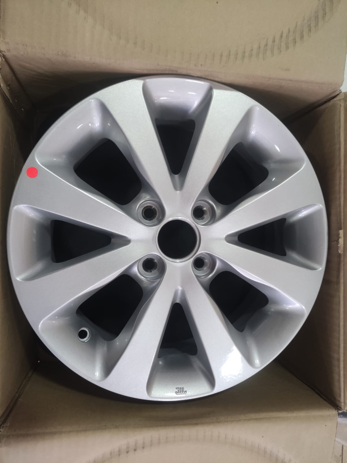 LLANTA KIA RIO 3/5 1
