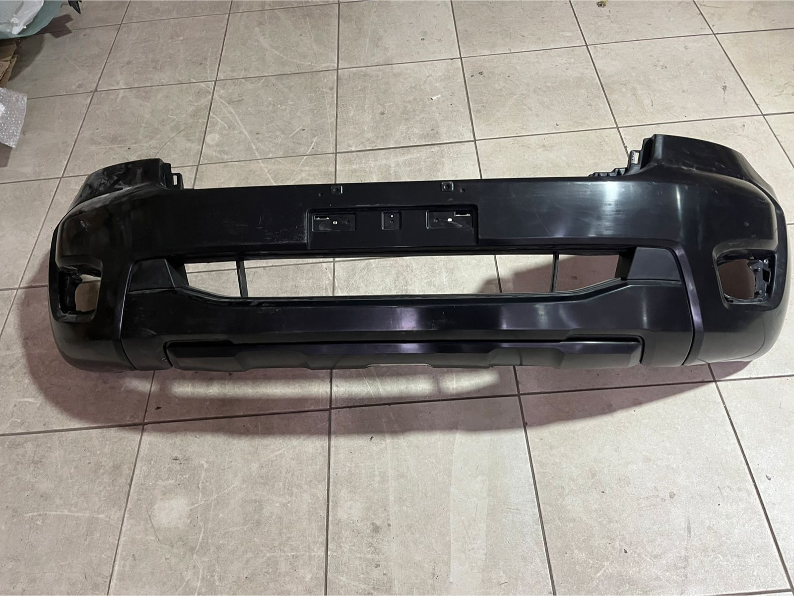 PARACHOQUE FORD RANGER 1