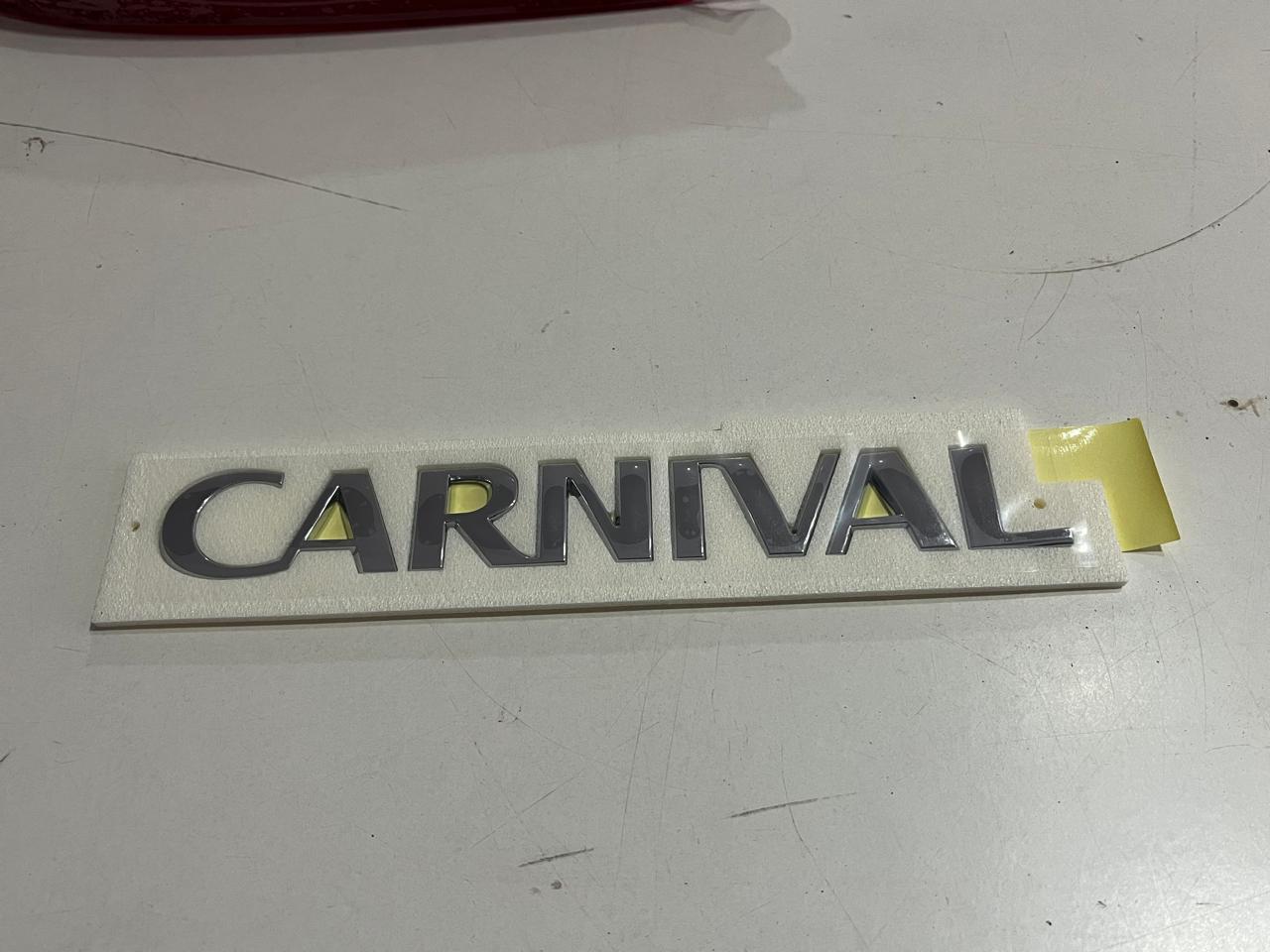 LOGO KIA CARNIVAL 1