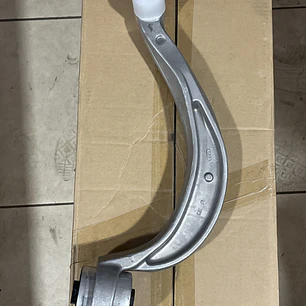BRAZO AUDI Q5