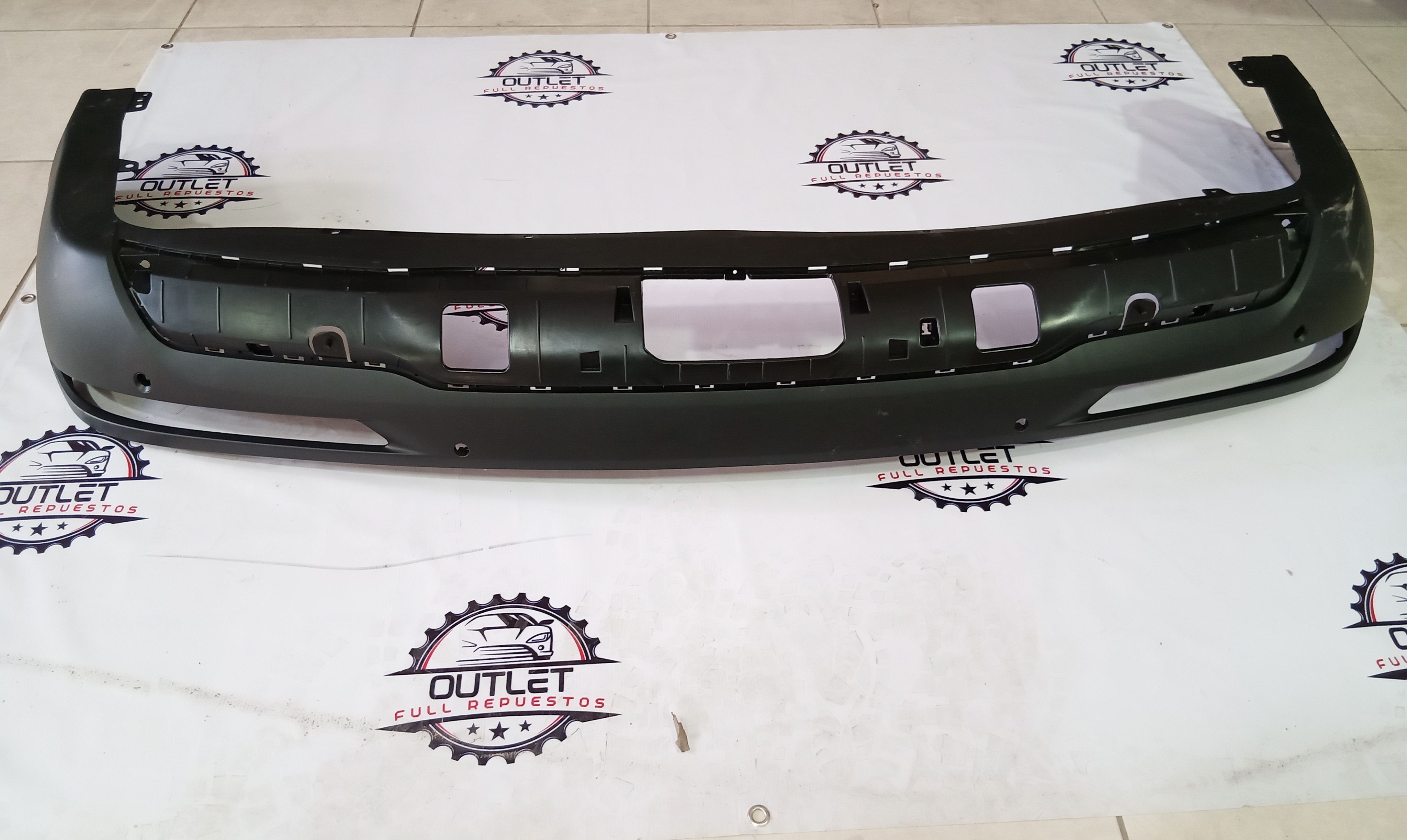 PARACHOQUE KIA MOTORS CARNIVAL 1