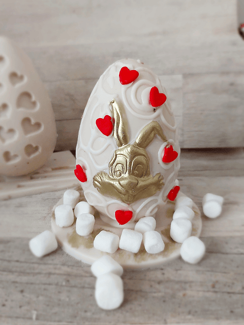 Huevo conejo enamorado 