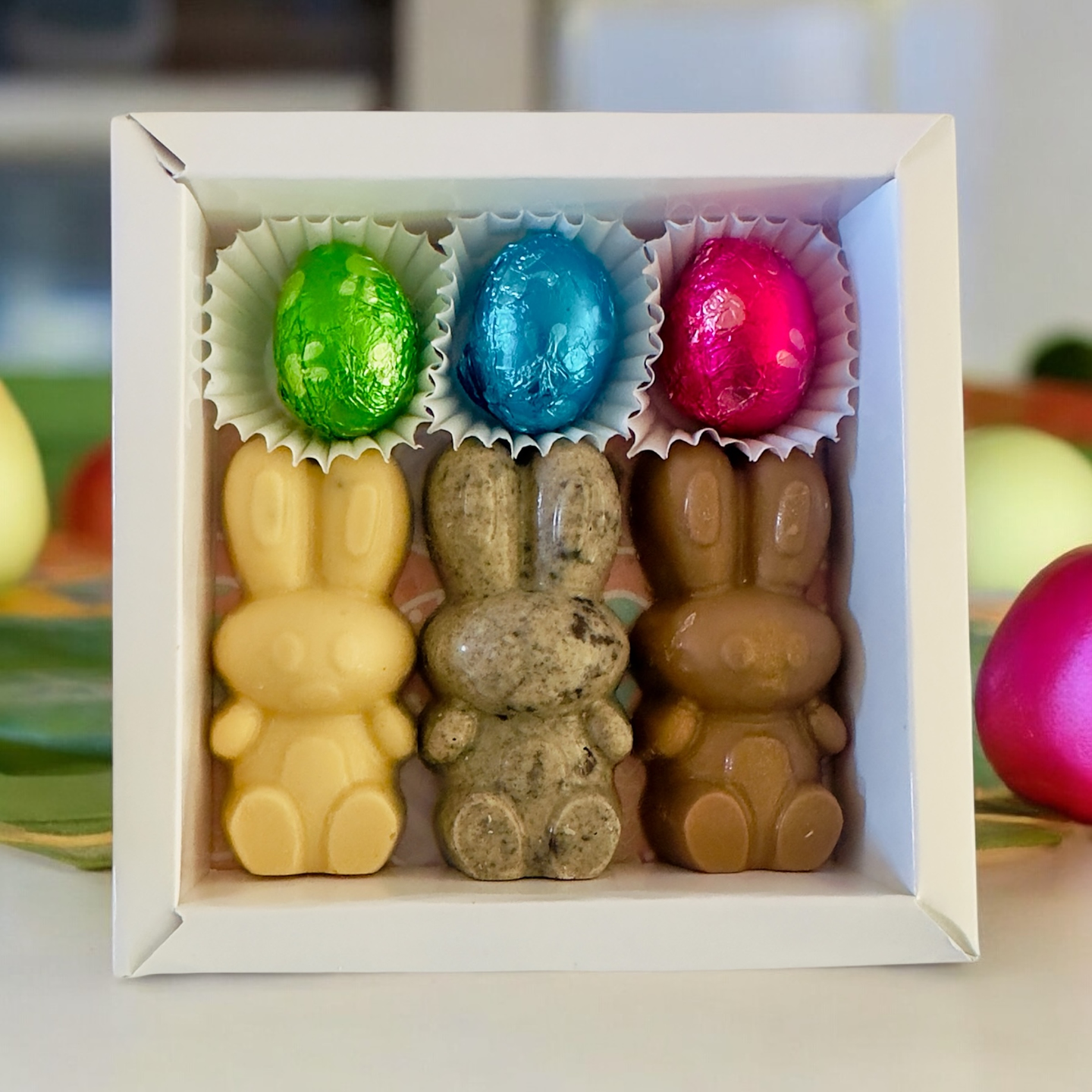 Caja mixta conejitos y huevitos 1