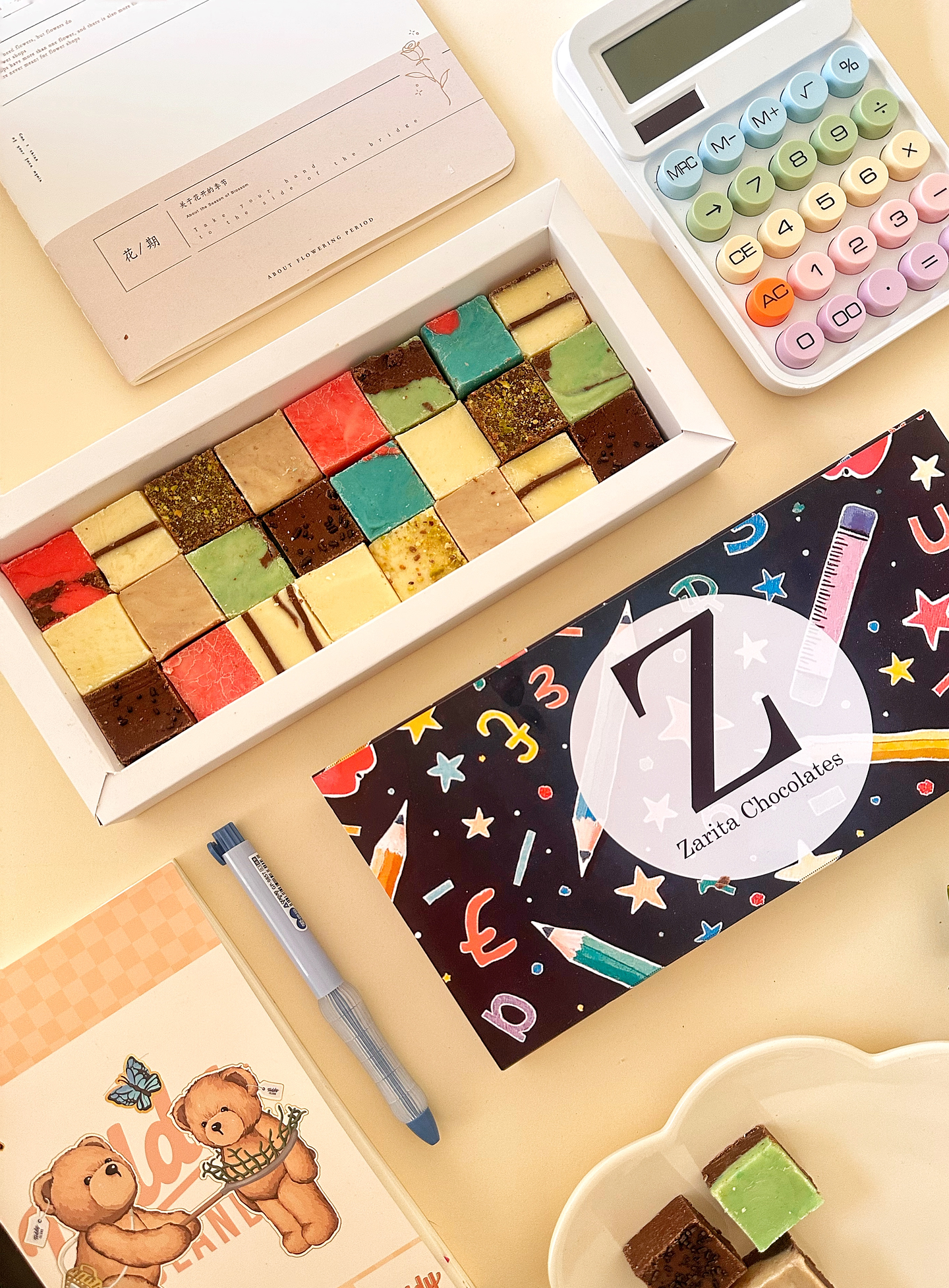 Caja 24 unidades DÍA DEL PROFESOR 1