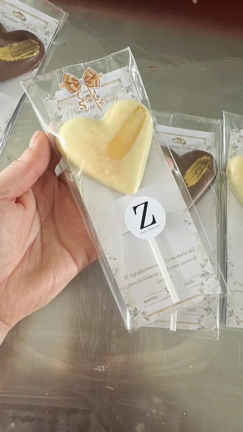 Paleta de corazones para evento 