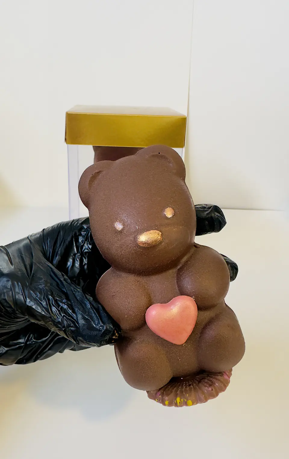 The ICONIC BEAR - Osito Icónico- PREVENTA EXCLUSIVA DIA DE LA MADRE 2