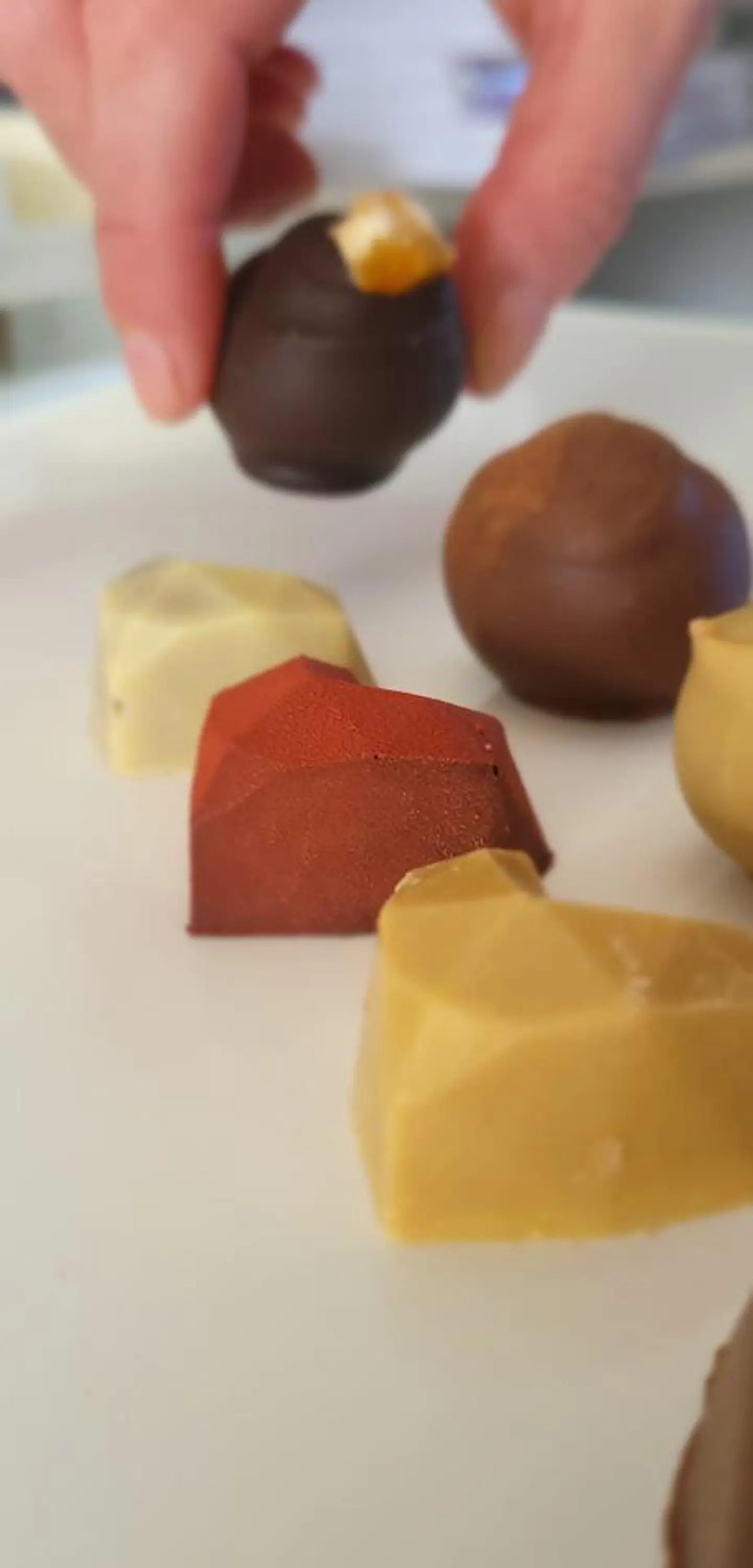 Los esenciales de mamá - Caja 9 bombones- PREVENTA EXCLUSIVA DIA DE LA MADRE 3