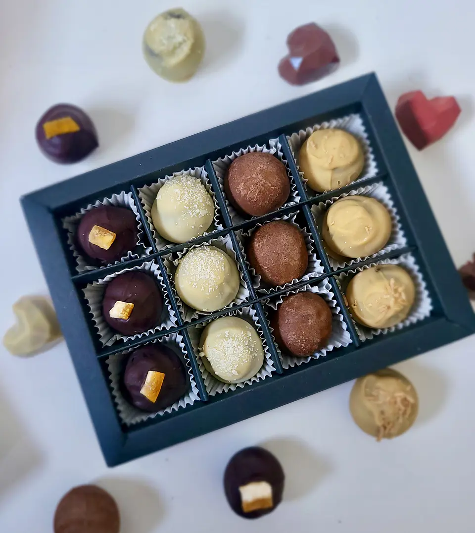 Las icónicas - Selección de 12 trufas -  PREVENTA EXCLUSIVA DIA DE LA MADRE 1