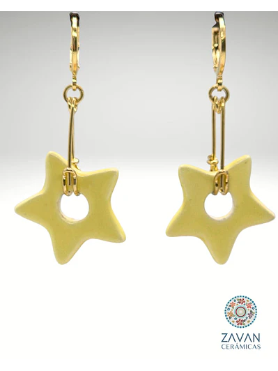 Aro colgante estrella amarillo pastel