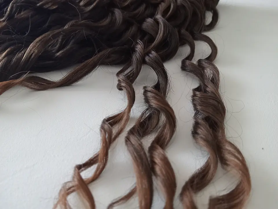 Cabelo de Fibra de Proteína Ondulado Premium - 280 g 3