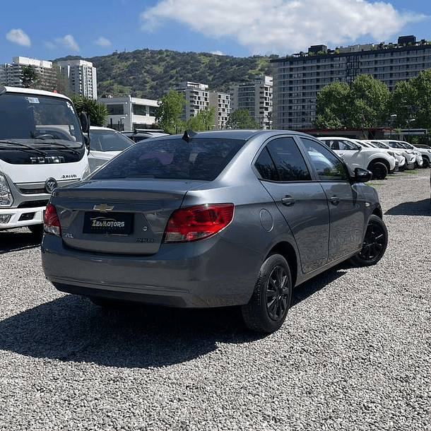 Chevrolet Sail LS 1.5 2022 6