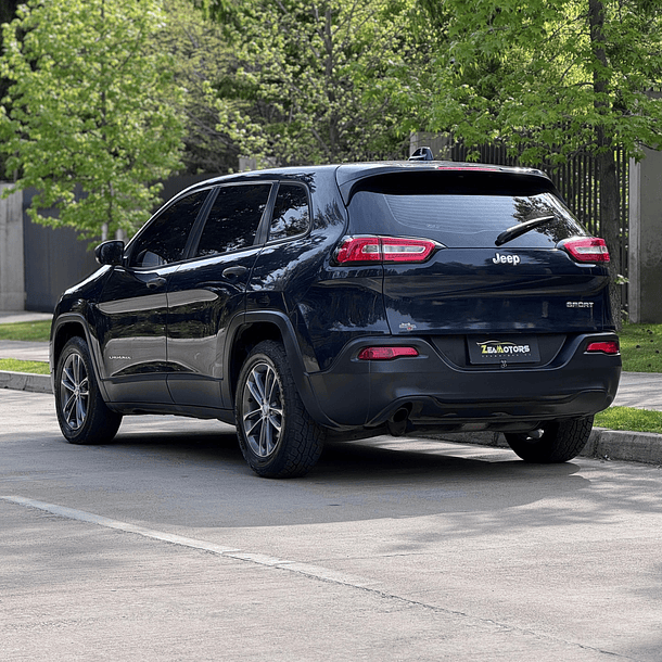 JEEP NEW CHEROKEE SPORT 2.4 AUT 2015 4