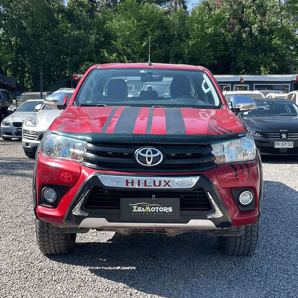 TOYOTA HILUX D CAB DX 4X4 2.4 2018 2