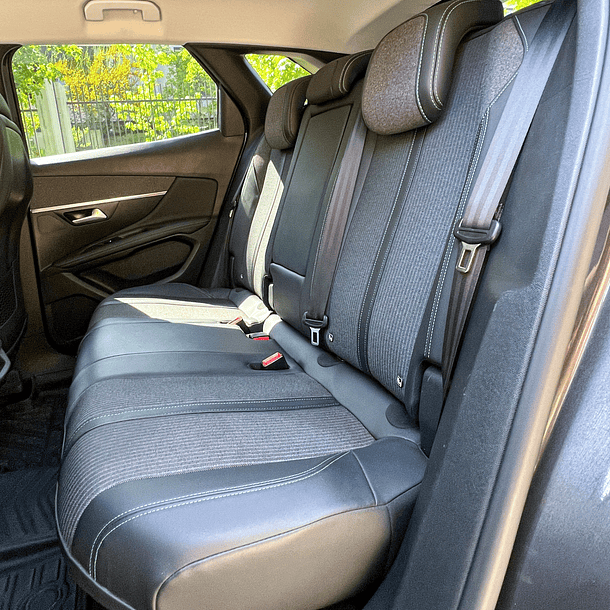 Peugeot 3008 1.5 BlueHDI 130 Active 2021 17