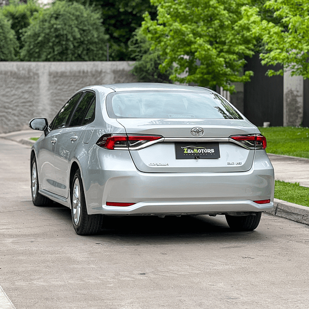 TOYOYA COROLLA XLI 2.0 MT 2021 4