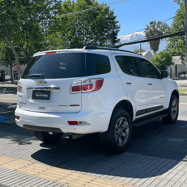 CHEVROLET TRAILBLAZER 2.8 PREMIER 4x4  2022 6